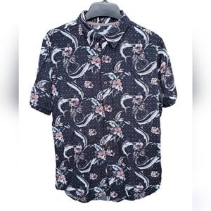 Margaritaville Medium Hawaiian T-shirt